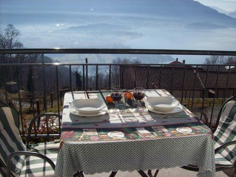 Appartamento Casa delle Camelie Sorico Esterno foto