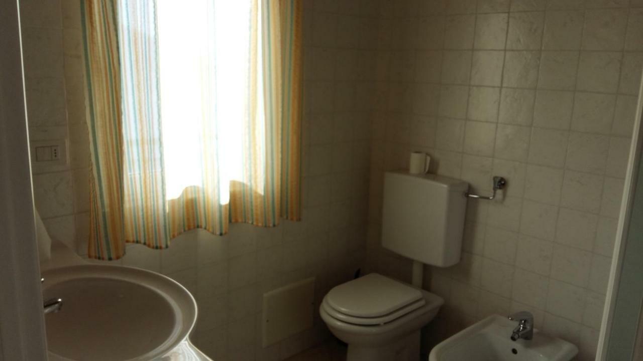 Appartamento Casa delle Camelie Sorico Esterno foto