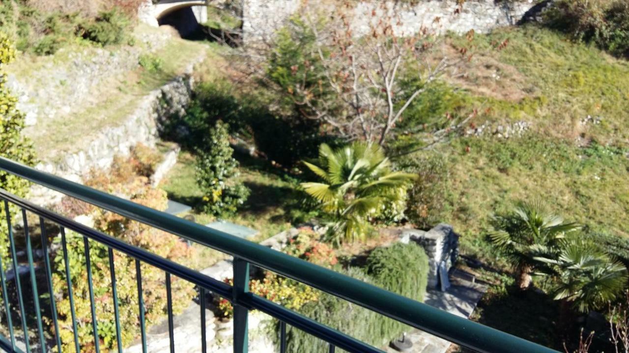 Appartamento Casa delle Camelie Sorico Esterno foto